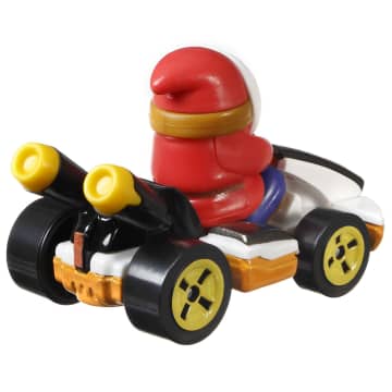 Hot Wheels Mario Kart Veículo de Brinquedo Kart Padrão Shy Guy - Image 3 of 4