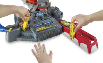 Hot Wheels Coffret Piste Ouragan - Image 3 of 6
