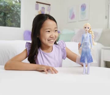 Disney Frozen Toys, Elsa Fashion Doll And Accessories - Image 2 of 6