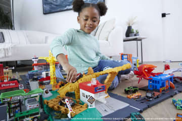 Hot Wheels City Pista de Juguete Autolavado de la Ciudad - Image 2 of 6