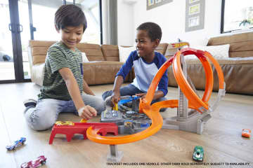 Hot Wheels Coffret Piste Ouragan - Image 2 of 6