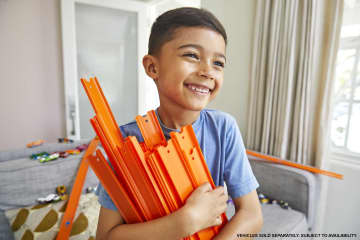 Hot Wheels Coffret Piste et Voiture - Image 2 of 6