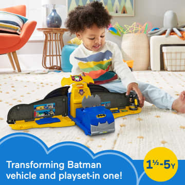 Fisher-Price Little People DC Super Friends 2-in-1 Batmobile Batman Playset For Toddlers - Imagen 2 de 6