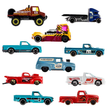 Hot Wheels Trucks 10-Pack Of Toy Semis, Construction, Pickup Trucks & More - Imagen 2 de 6