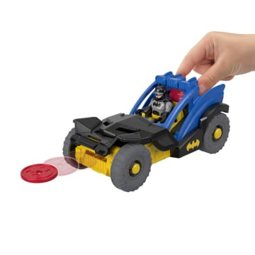 Imaginext DC Super Friends Vehículo de Juguete Carro Rally de Batman - Image 3 of 6