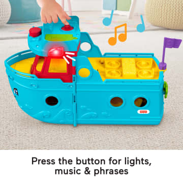 Little people travel together friend ship shop