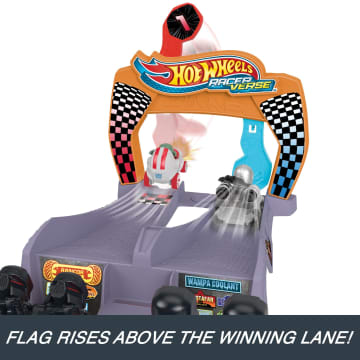 Hot Wheels Racerverse Star Wars Track Set With 2 Racers inspired By Star Wars: Grogu & The Mandalorian - Imagen 5 de 6