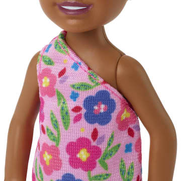Barbie Boneca Chelsea Vestido de Flor Rosa - Image 4 of 6
