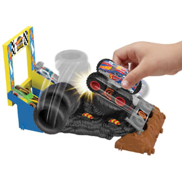 Hot Wheels-Coffret Monster Trucks Arena Smashers Défi Carambolage - Image 2 of 4