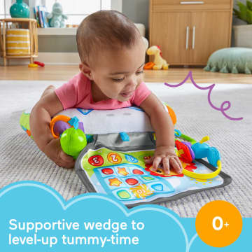 Fisher-Price Littlest Gamer Tummy Wedge With 2 Linkable Baby Toys For Newborns - Image 2 of 6