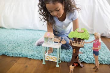 Barbie pet rescue center 2025