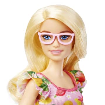 Barbie Fashionista Muñeca Vestido Rosa Frutal - Image 3 of 6