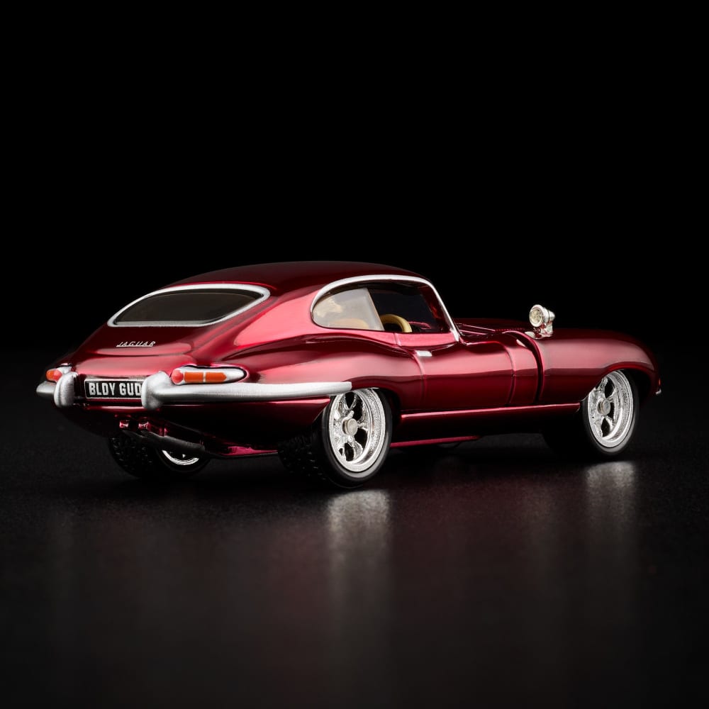 Hot Wheels RLC Exclusive 1964 Jaguar E-Type | Mattel Creations UK