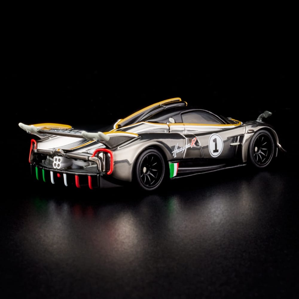 RLC Exclusive '21 Pagani Huayra R | Mattel Creations