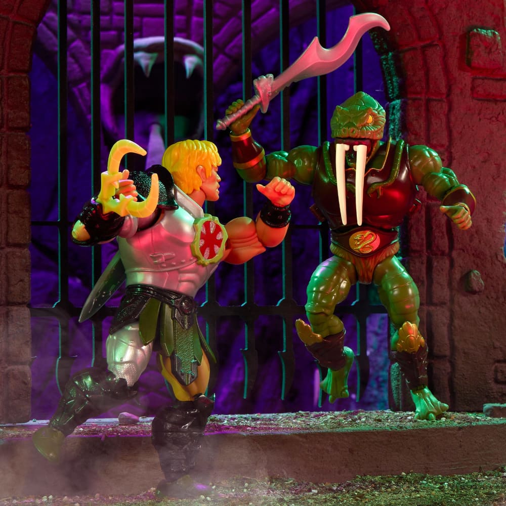 MOTU Origins Fang-Or In-Hand Pics, Plus Masterverse Vykron Too! - The - News MOTU Origins Fang-Or In-Hand Pics, Plus Masterverse Vykron Too! - The - News