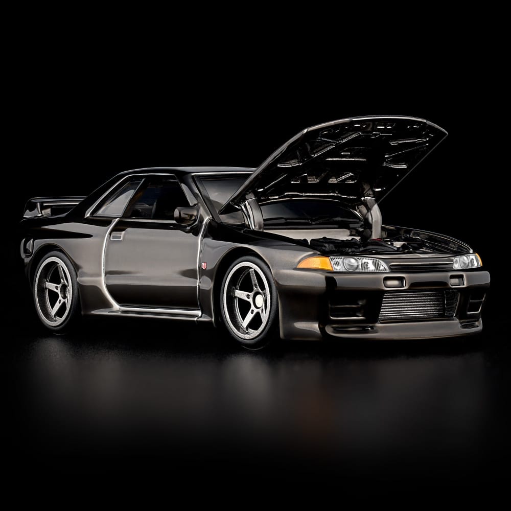 Hot Wheels RLC Exclusive Nissan Skyline GT-R (BNR32) | Mattel