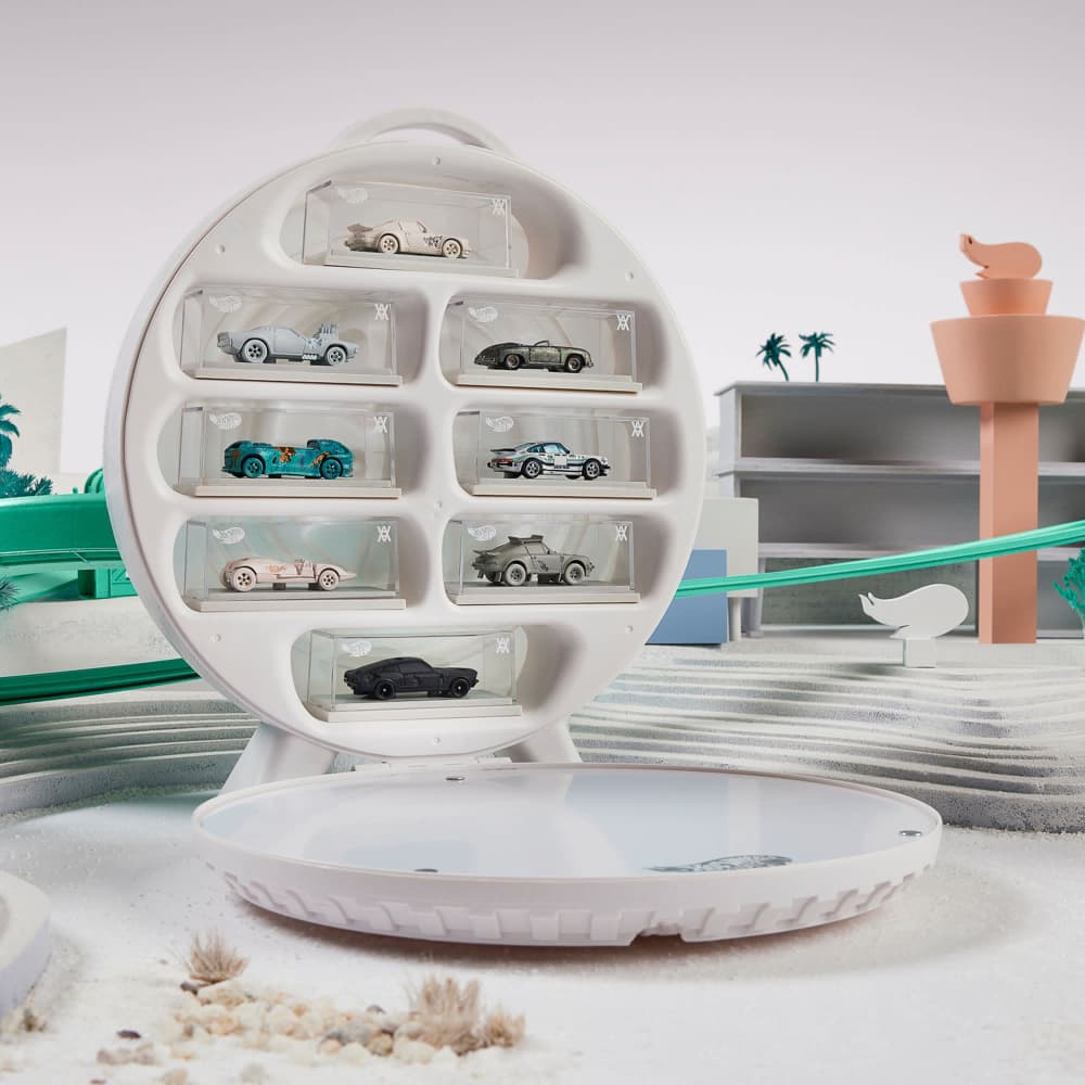Hot Wheels x Daniel Arsham Car and Rally Case Set | Mattel Creations