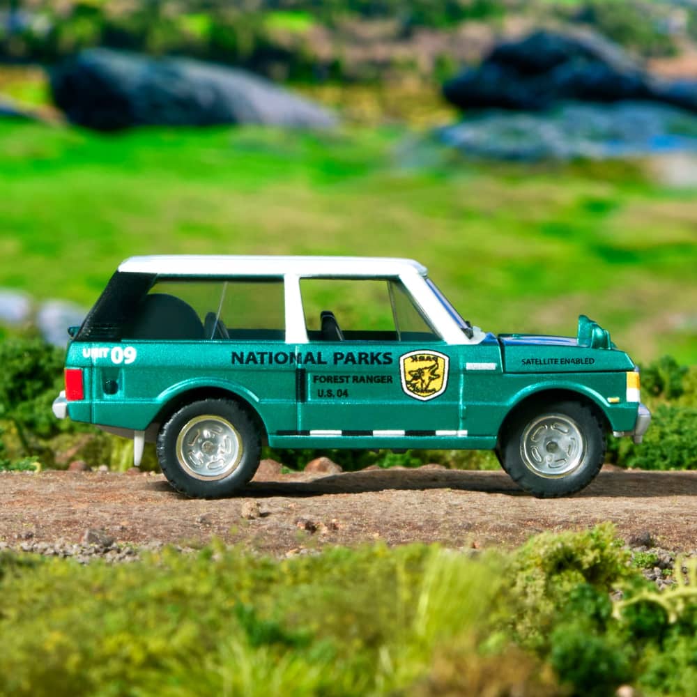 Matchbox Collectors 1975 Range Rover | Mattel Creations