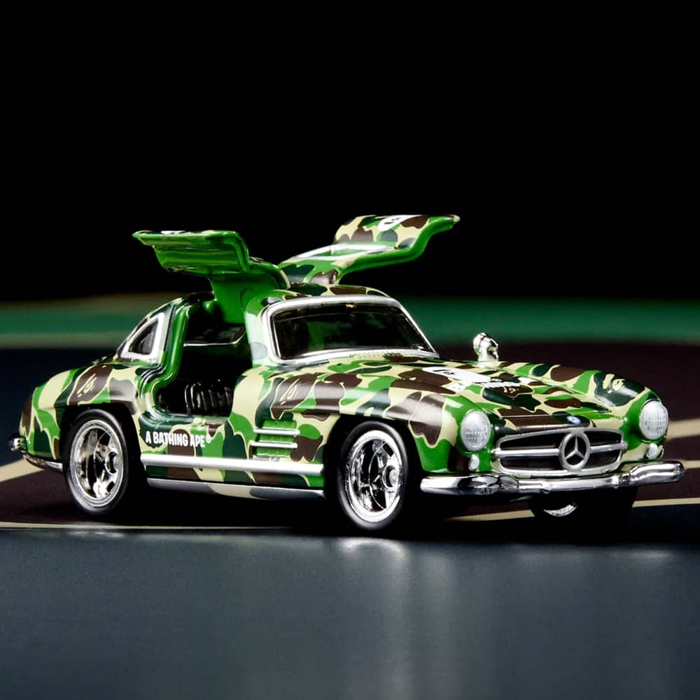 BAPE Hot Wheels 1955 Mercedes-Benz 300 SL – Mattel Creations