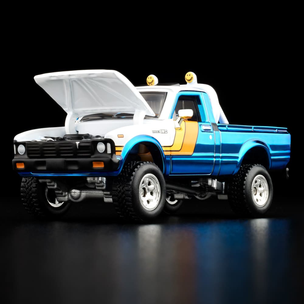 RLC Exclusive '81 Toyota SR5 4WD | Mattel Creations