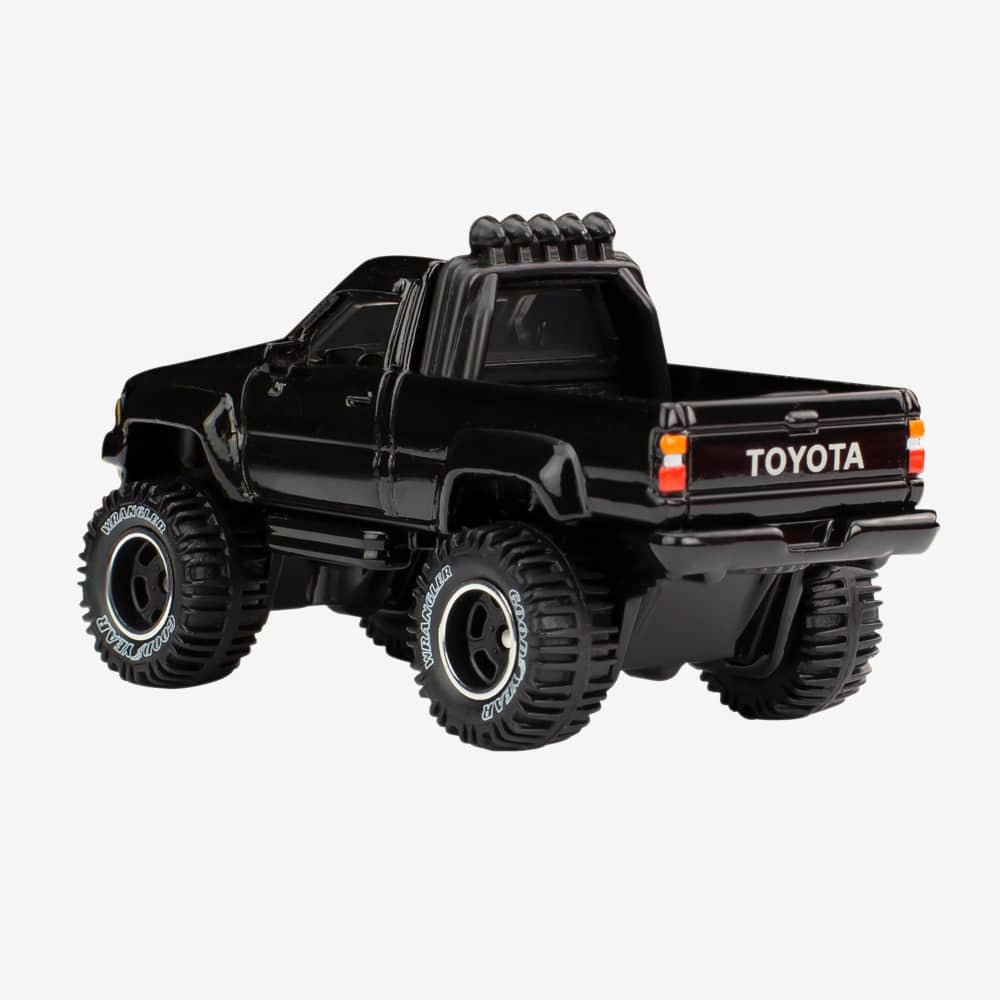 Hot Wheels Retro Entertainment Back to the Future 1987 Toyota