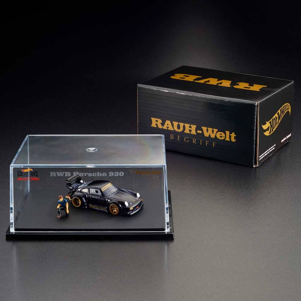 RLC Exclusive RWB Porsche 930 w/ Akira Nakai Figurine – Mattel