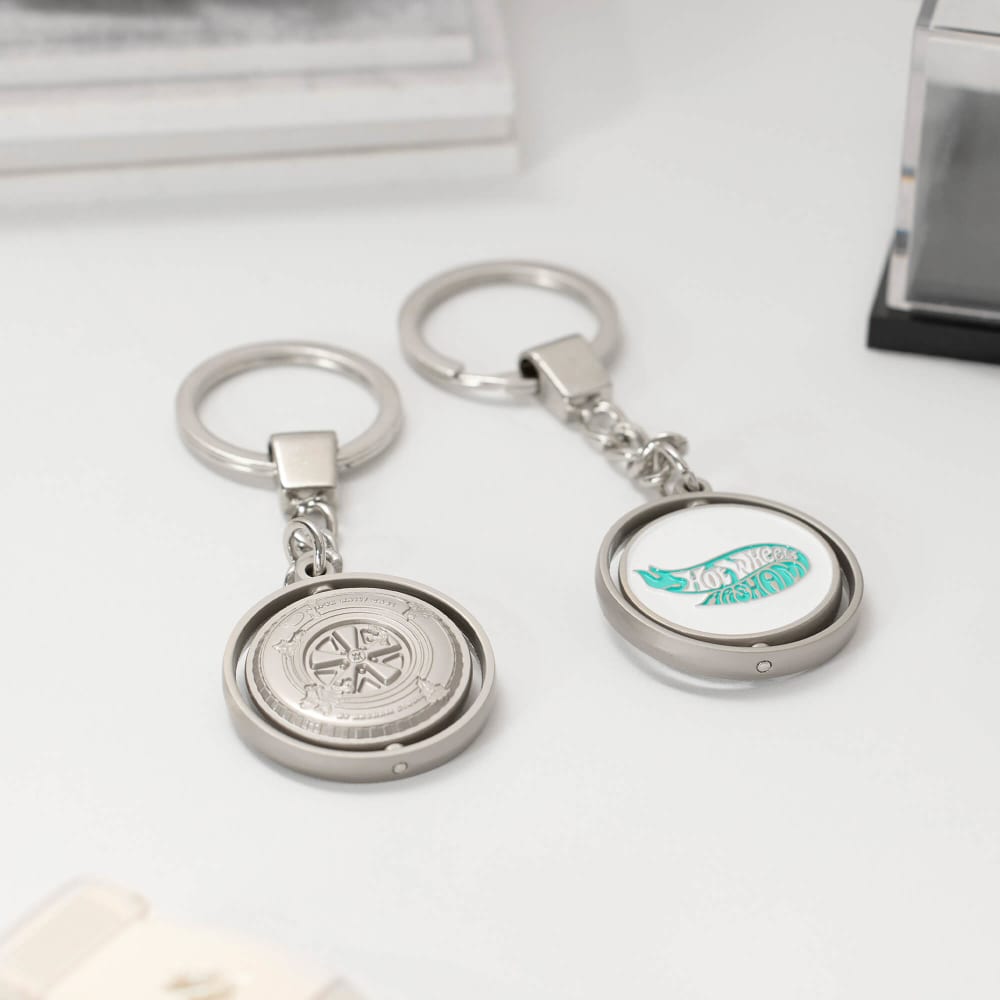 Hot Wheels x Daniel Arsham Spinner Keychain – Mattel Creations