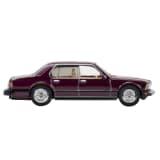 Hot Wheels Premium Pop Culture Stranger Things 1983 BMW 733i