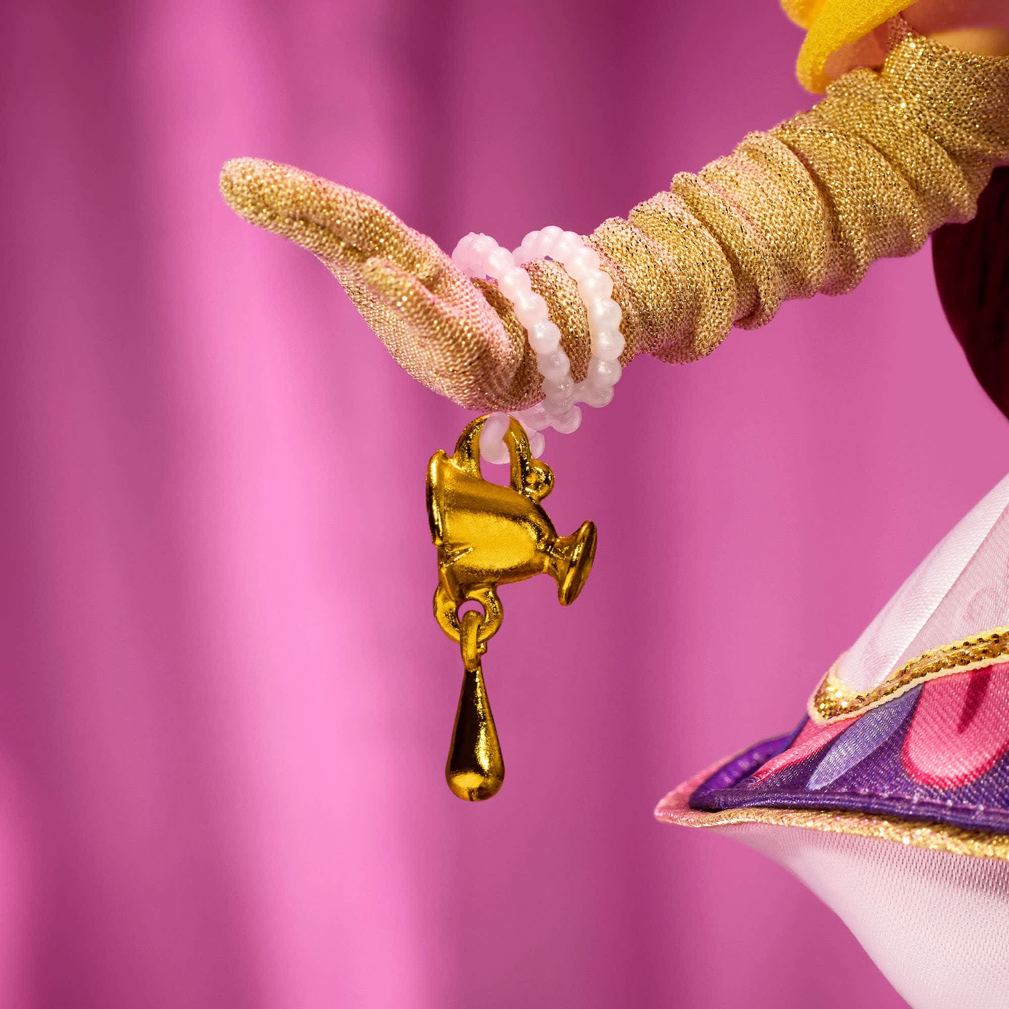 Disney Once Upon a Whimsy Kollektion Belle Puppe