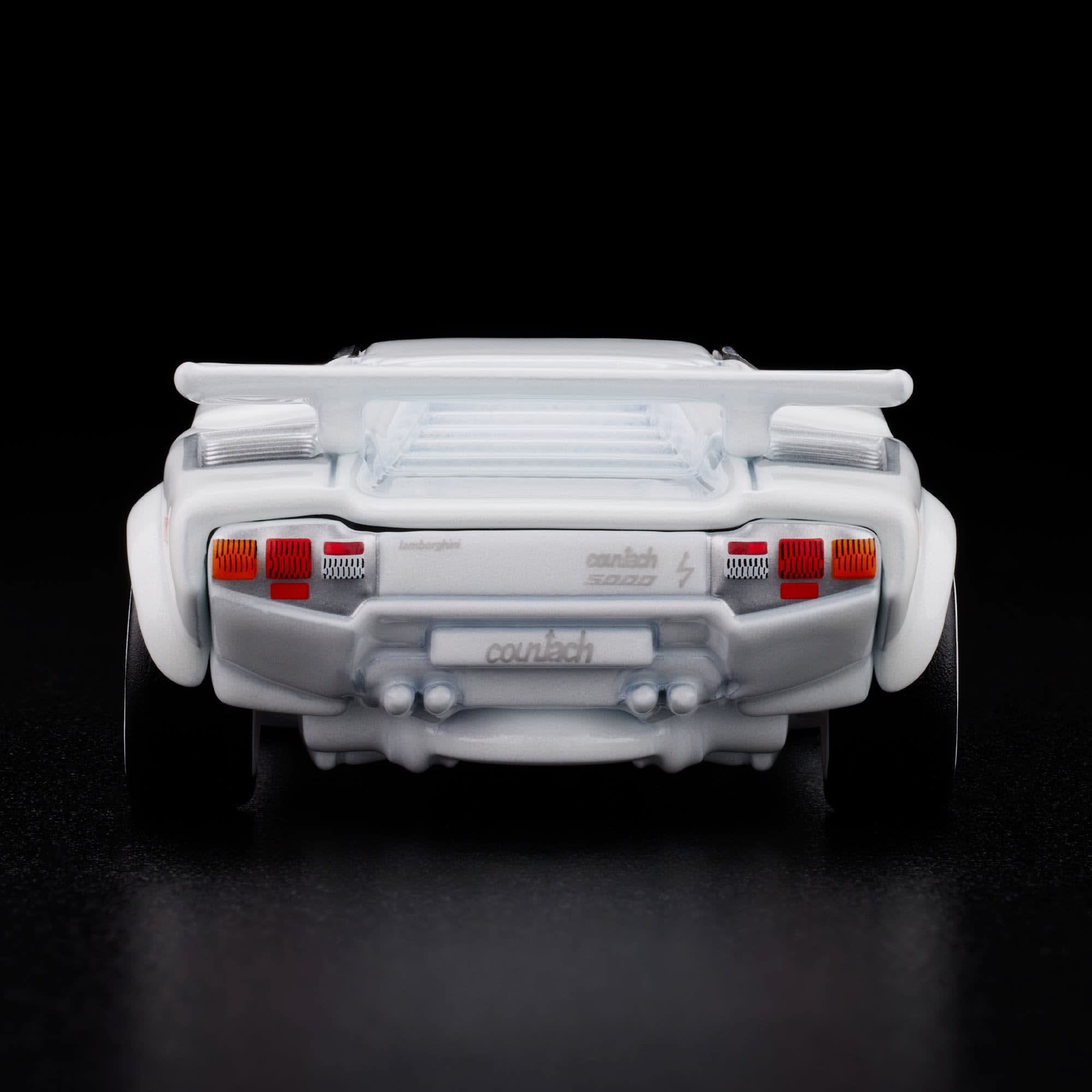RLC Exklusiv – 1982 Lamborghini Countach LP 500 S