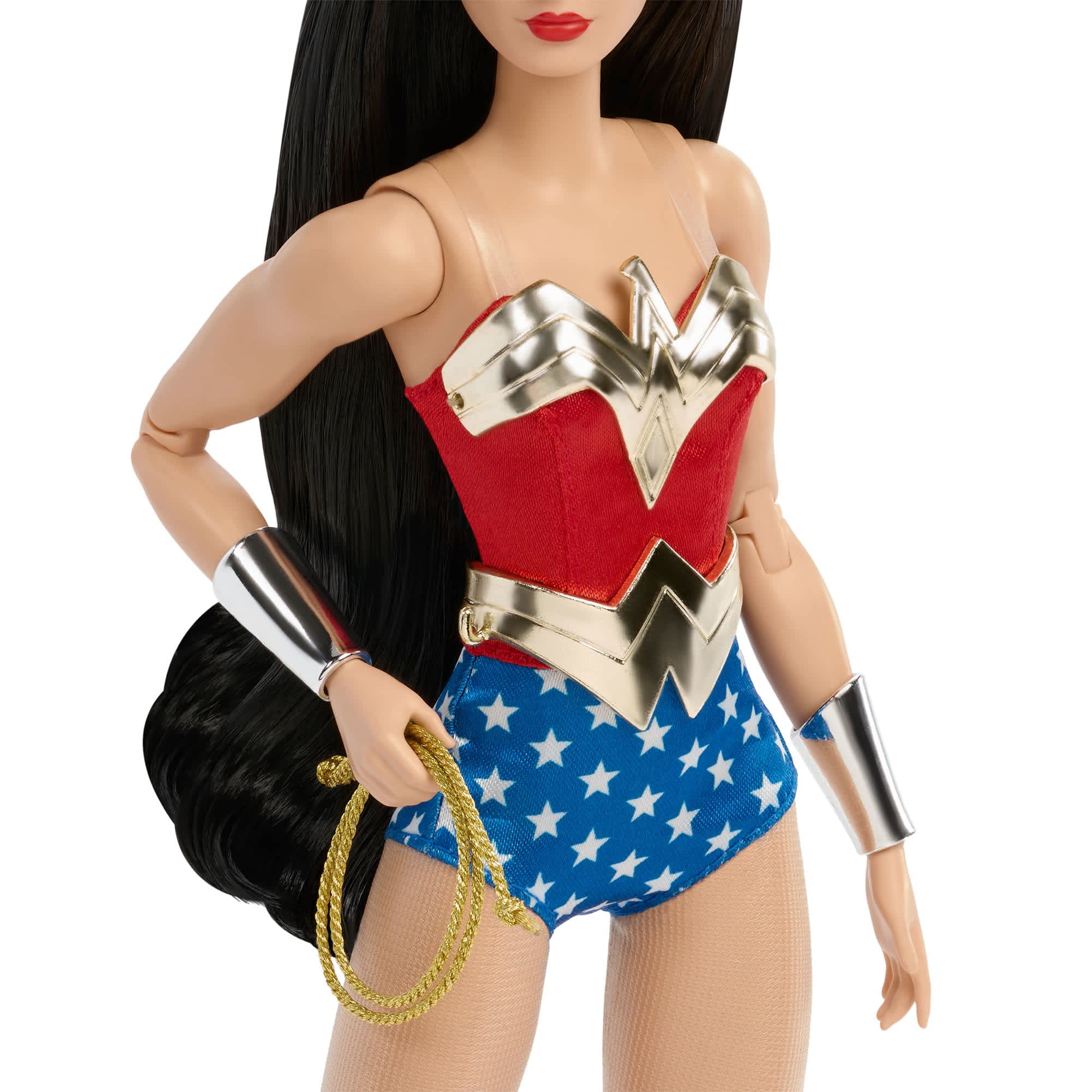 Barbie Signature Poupée Barbie DC Wonder Woman