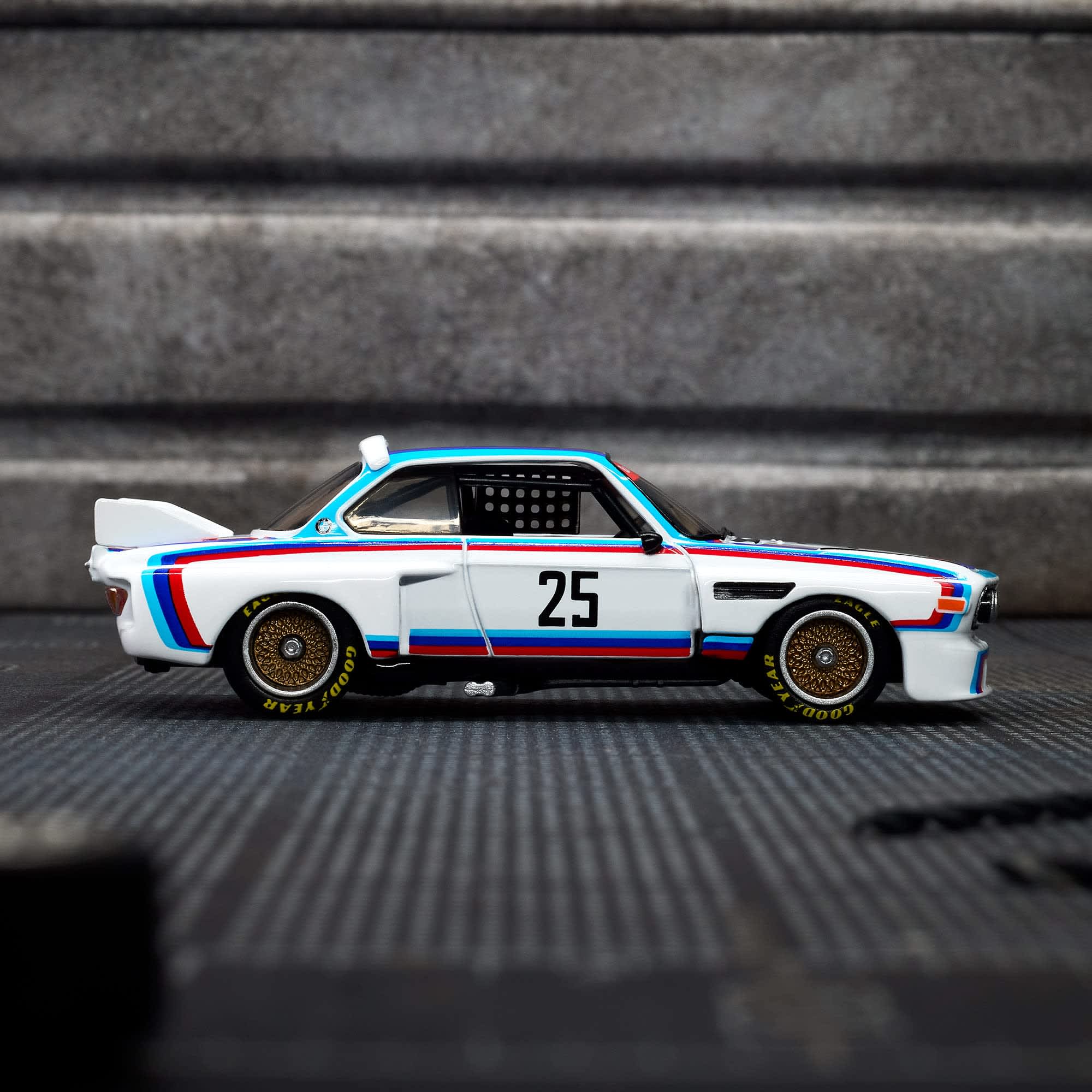 Hot Wheels Elite 64 1975 BMW 3.0 CSL