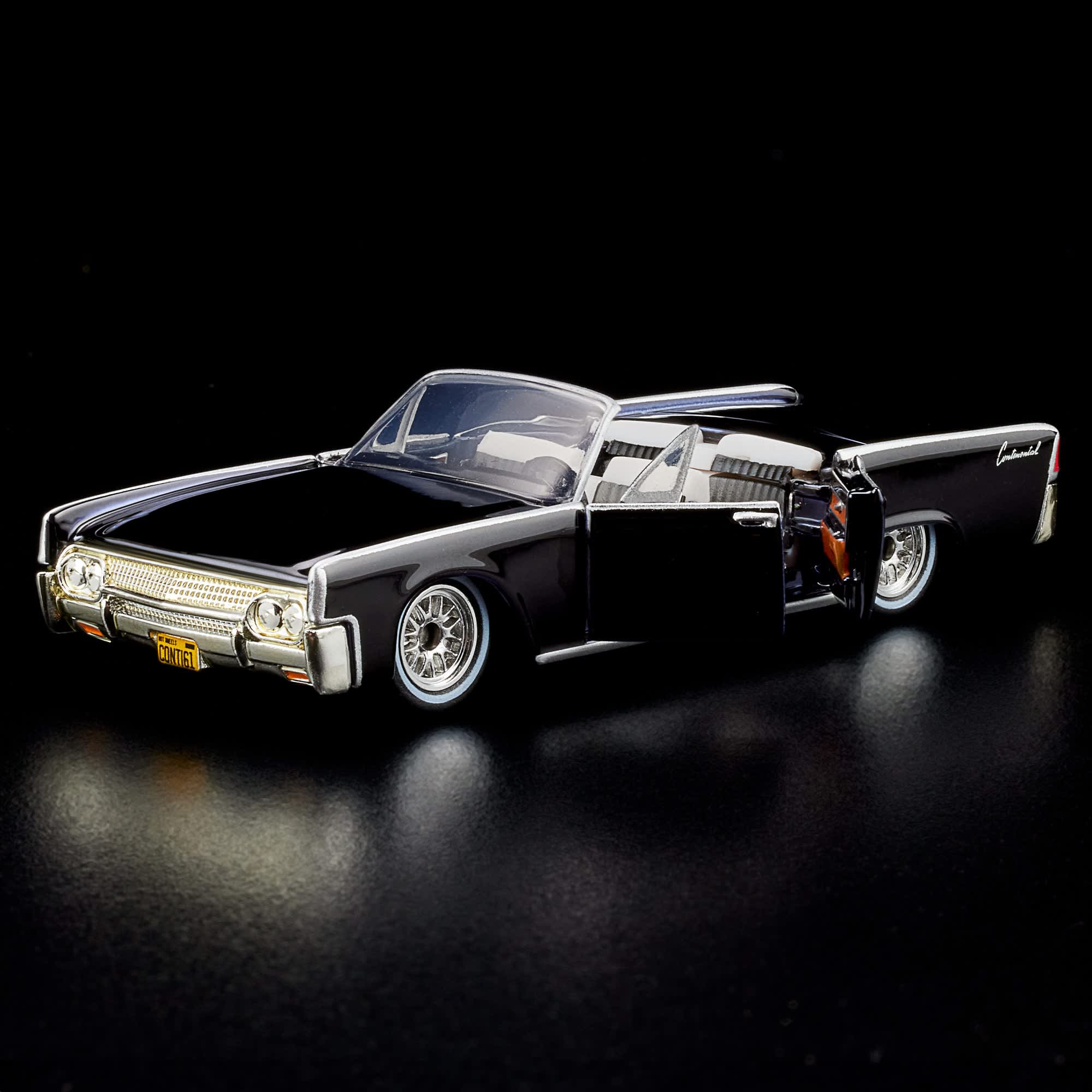 Hot Wheels RLC Exclusive ’61 Lincoln Continental