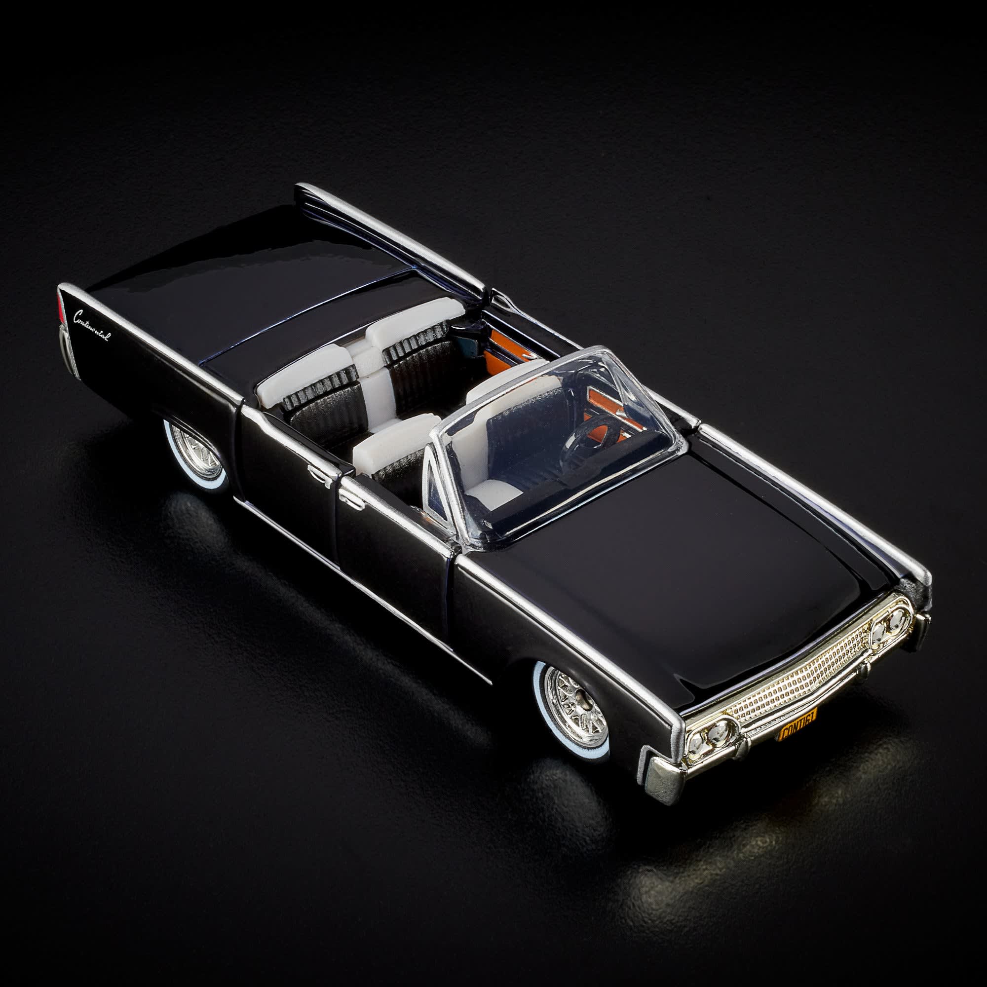 Hot Wheels RLC Exclusive ’61 Lincoln Continental