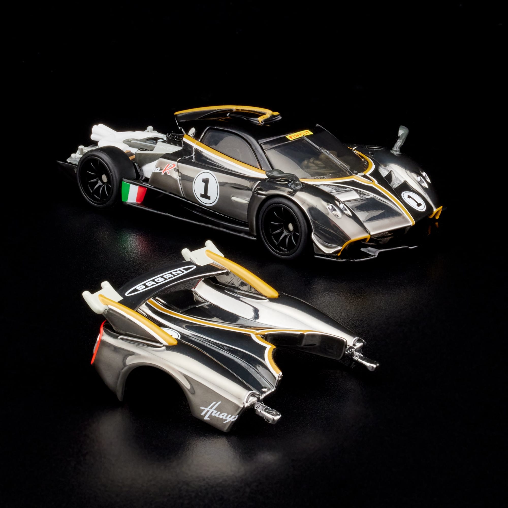 Hotwheels RLC 21‘ Pagani Huayra R Hot Wheels Collectors RLC Exclusive '21 Pagani Huayra R Chrome