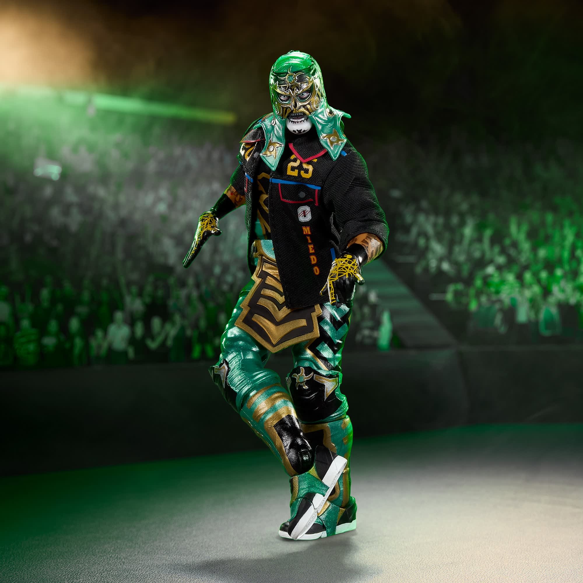 WWE Ultimate Edition Penta Action Figure