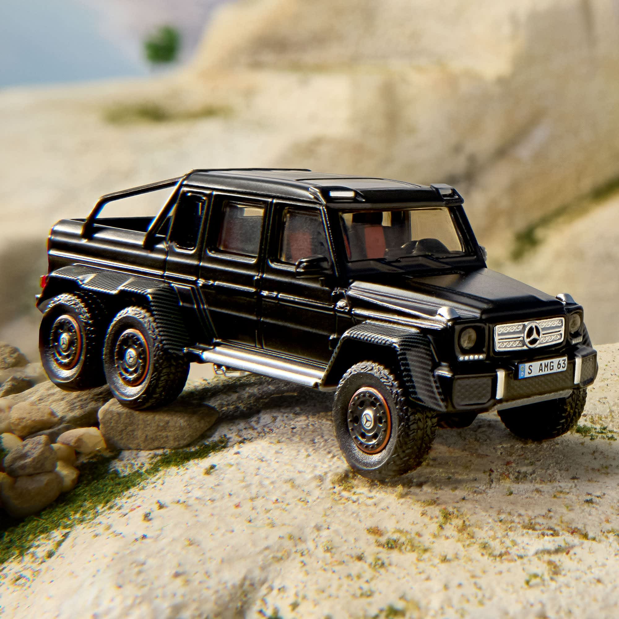 Hot Wheels Elite 64 Mercedes-Benz G 63 AMG 6x6