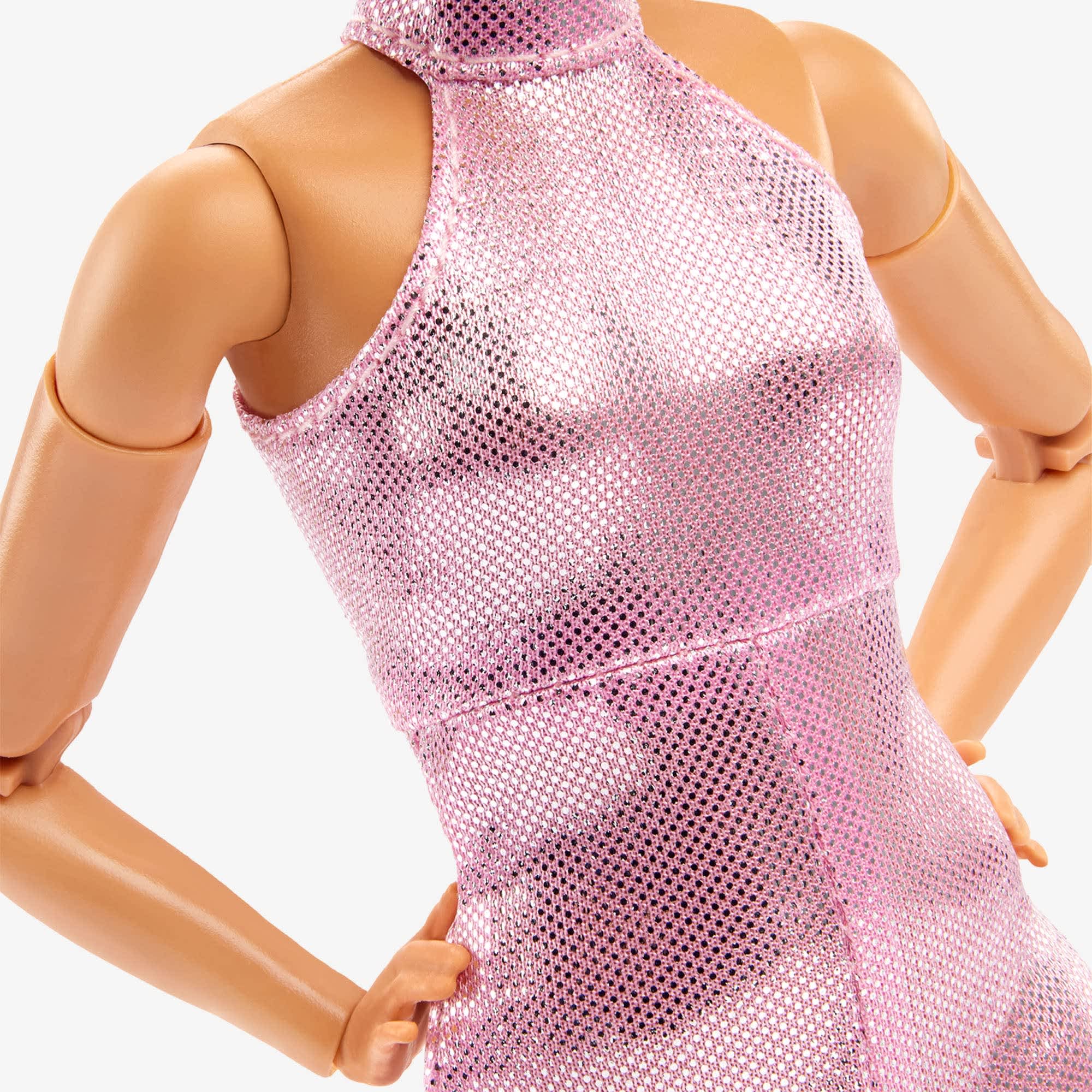 Barbie Looks Doll #22 (Petite, Short Auburn Hair)