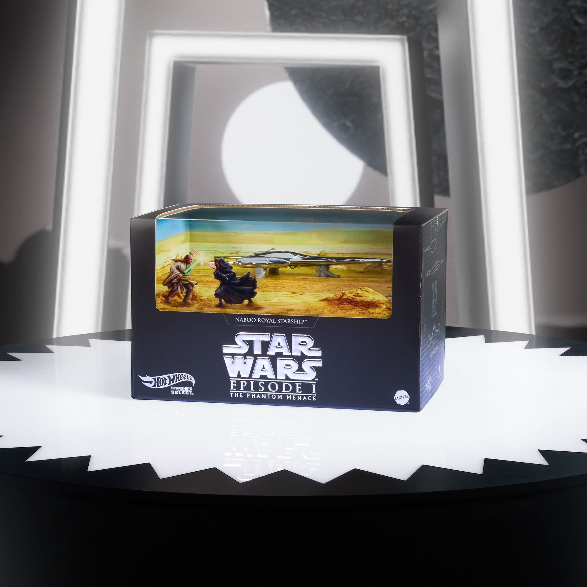 Hot Wheels STAR WARS Starships Select Royal Naboo Starship