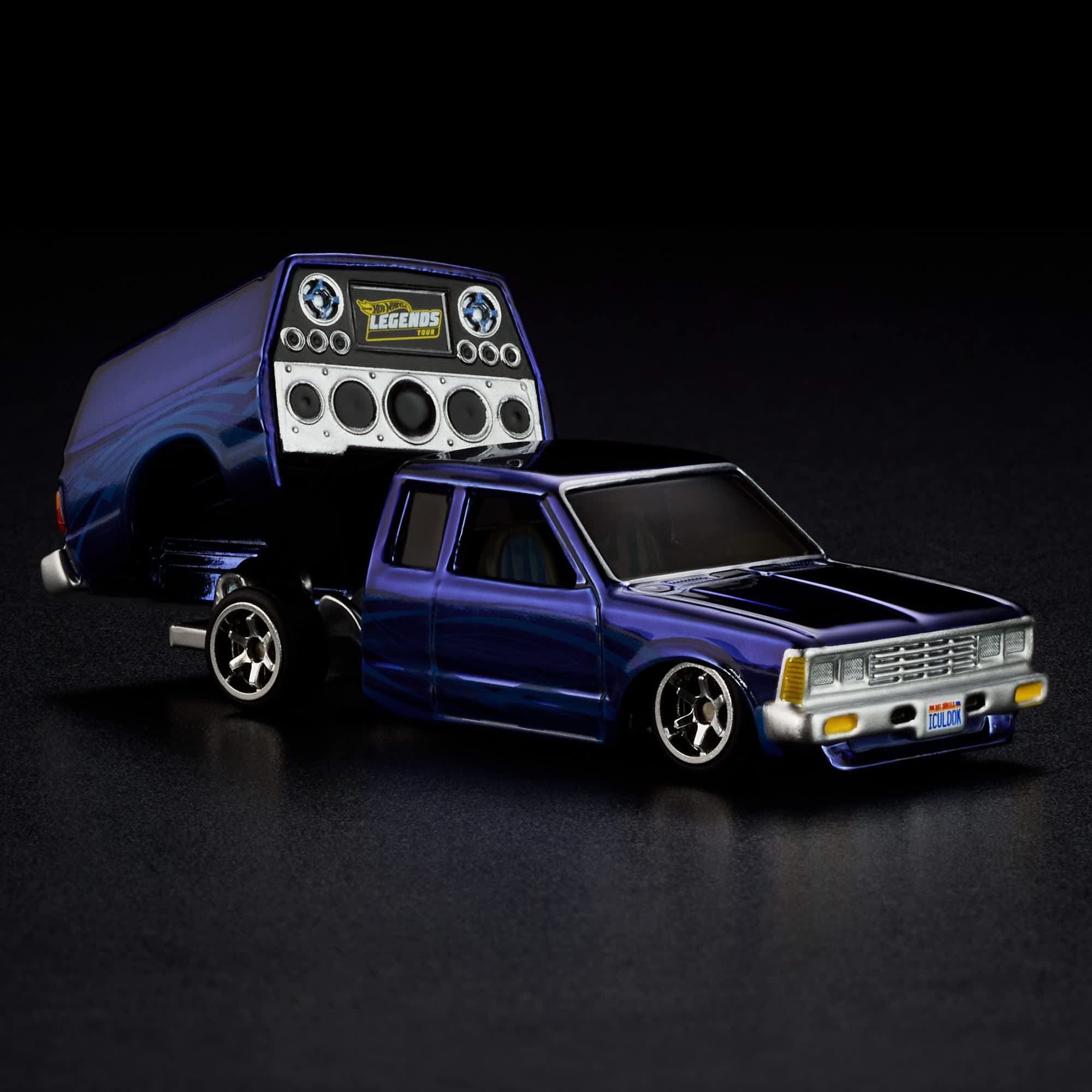Hot Wheels RLC Exclusive 1986 Nissan 720 King Cab