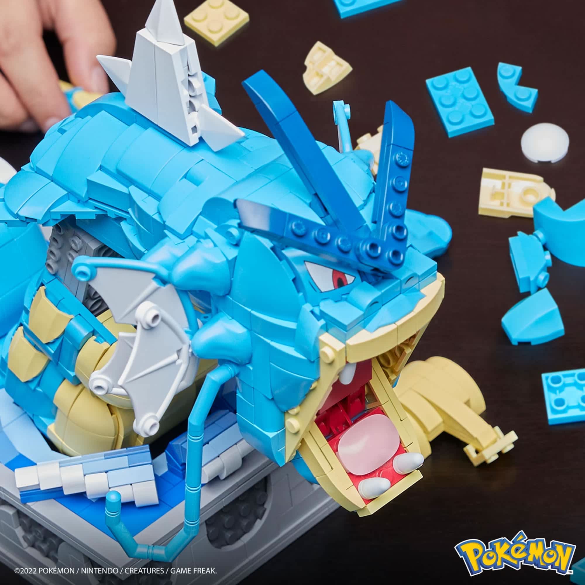 MEGA Pokemon Motion Gyarados Building Set