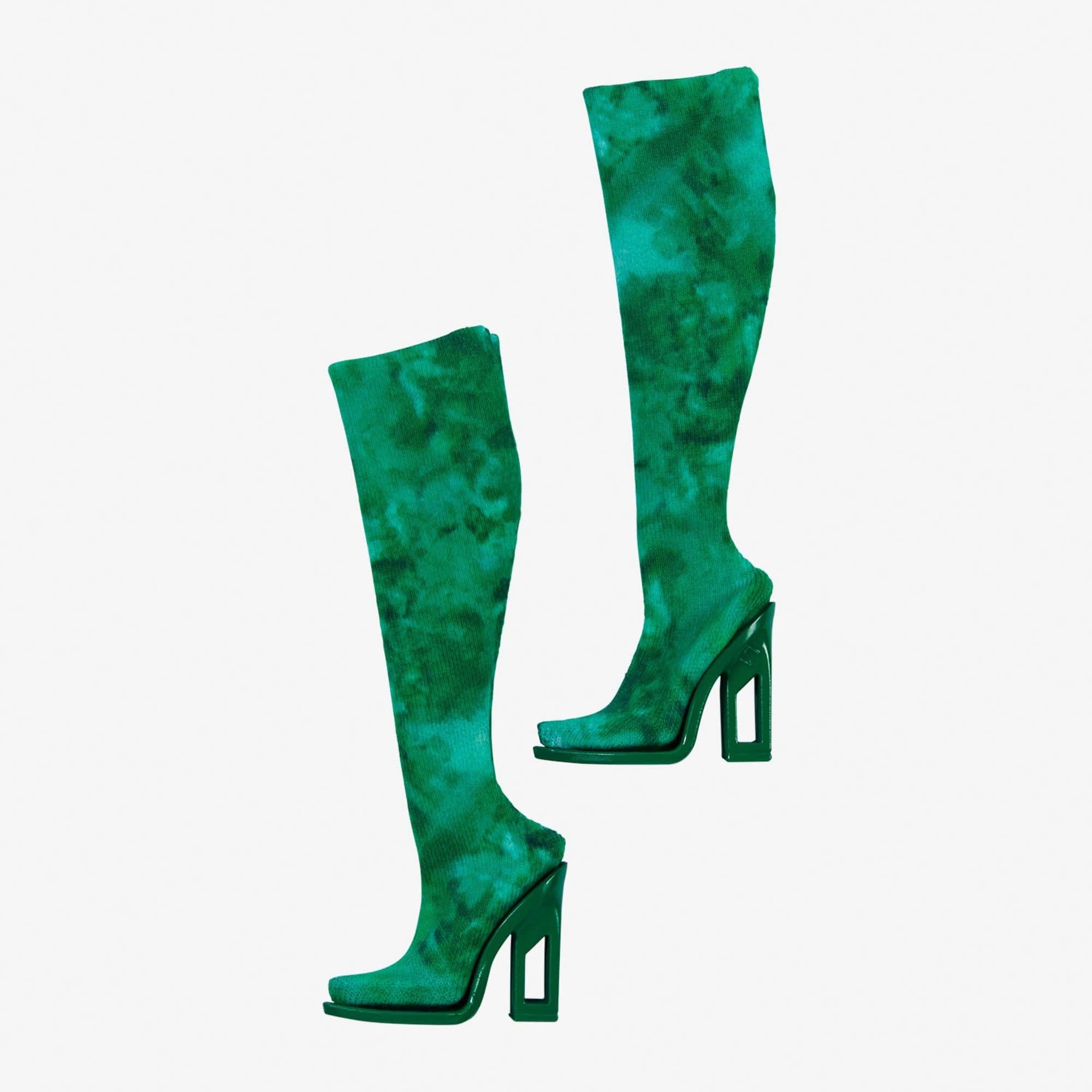 Aleali May Barbie Wardrobe & Accessories Set