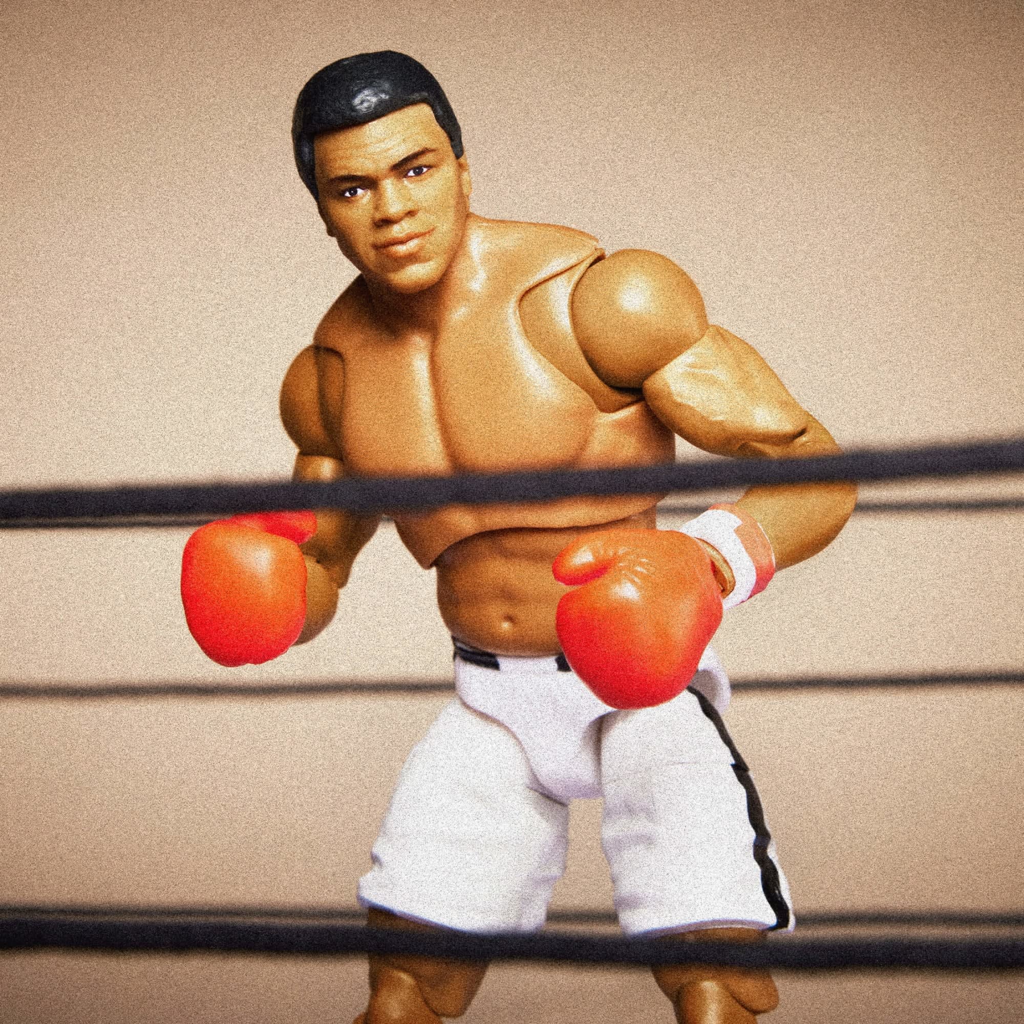 WWE Ultimate Edition Muhammad Ali Action Figure Set