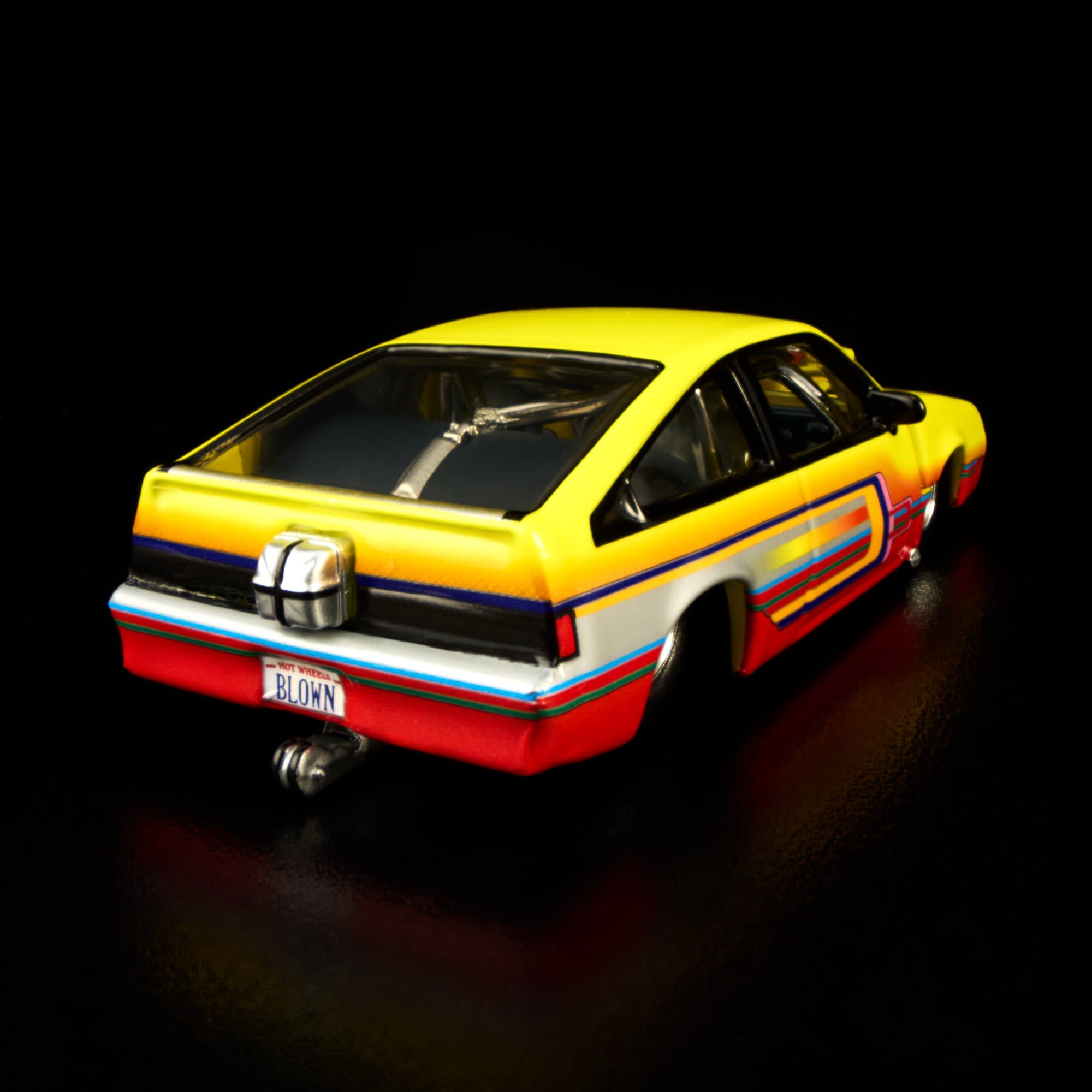 Hot Wheels RLC Exclusive 1985 Pontiac J2000
