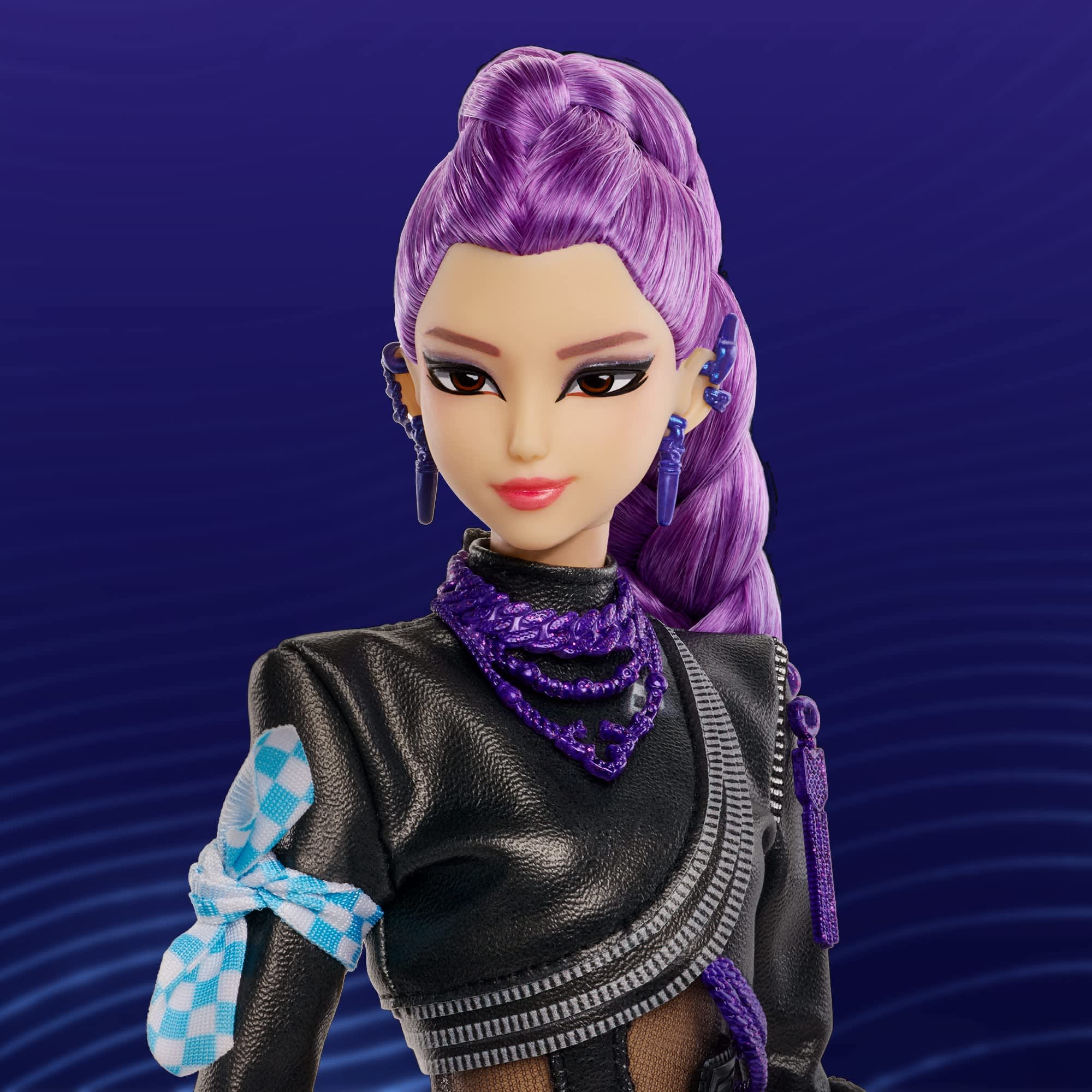 KPop Demon Hunters Deluxe Rumi Fashion Doll