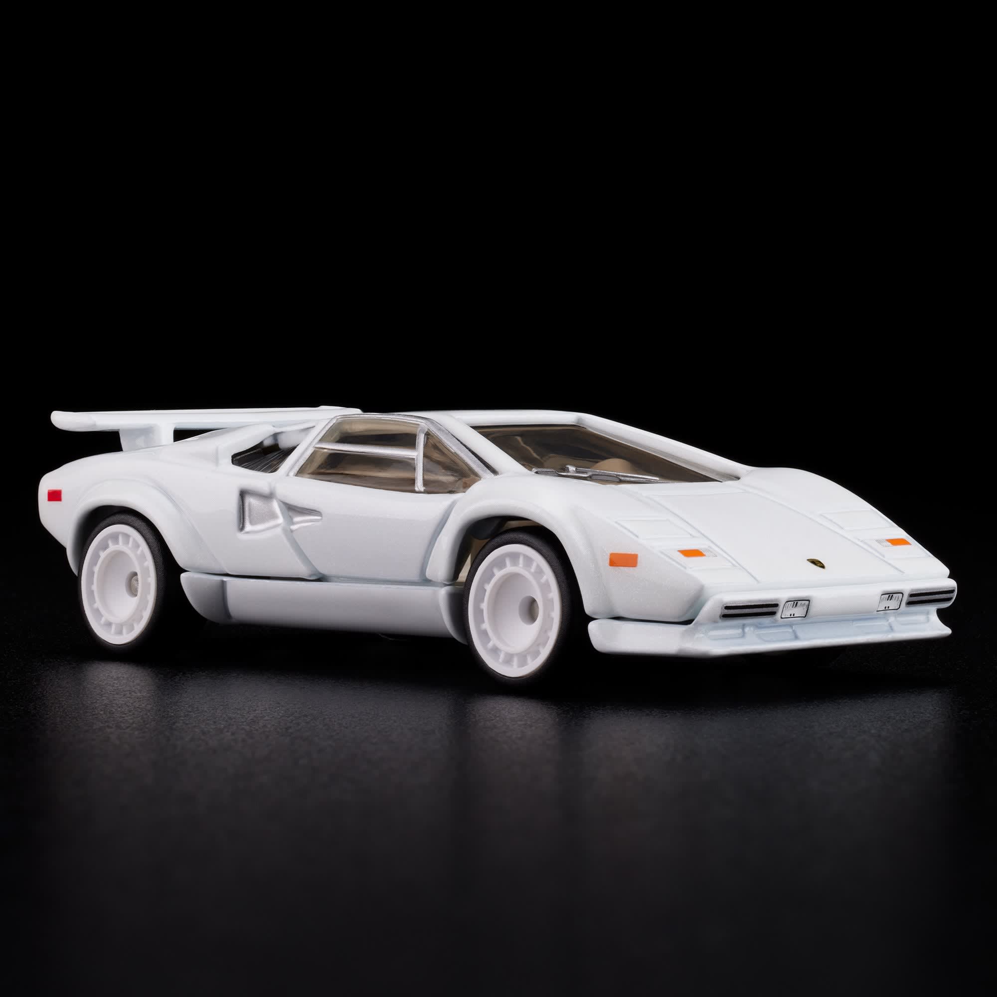 RLC Exclusive 1982 Lamborghini Countach LP 500 S