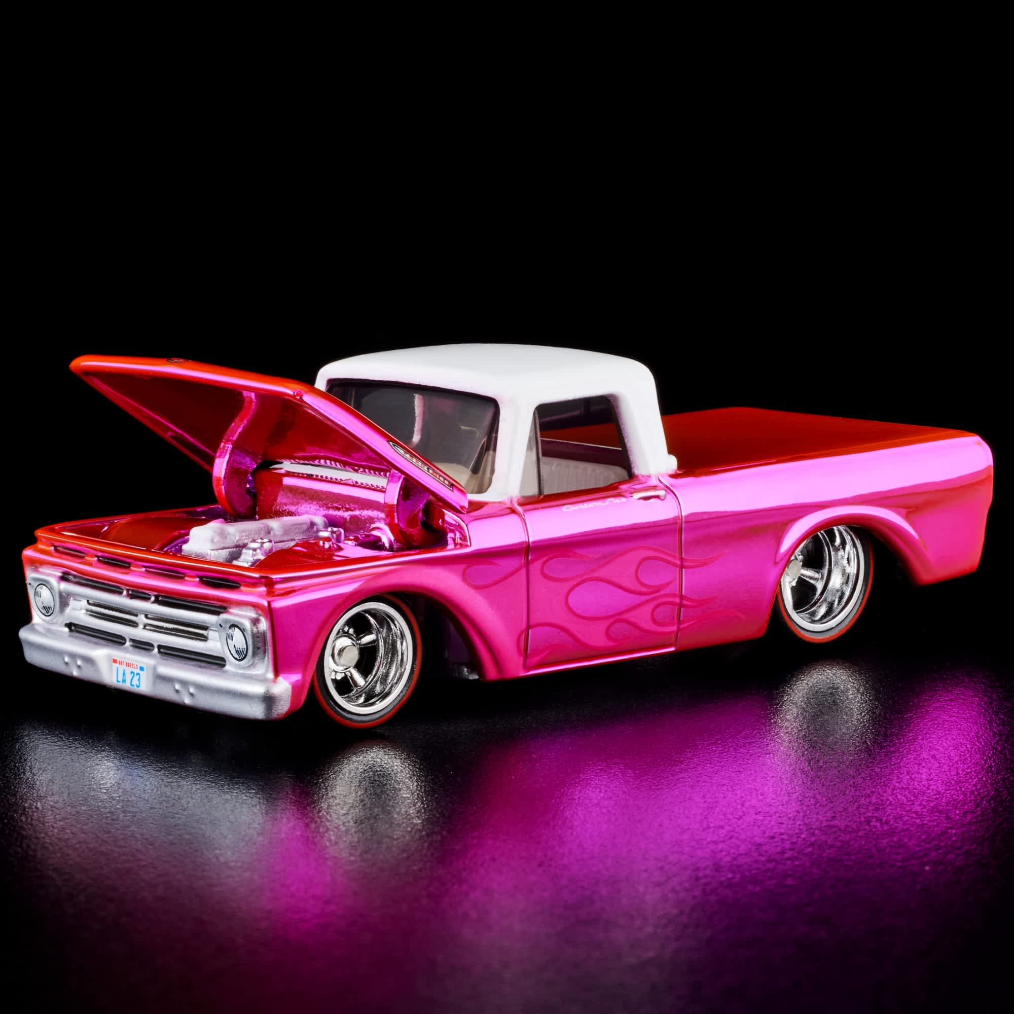 RLC Exclusive Pink Edition 1962 Ford F100
