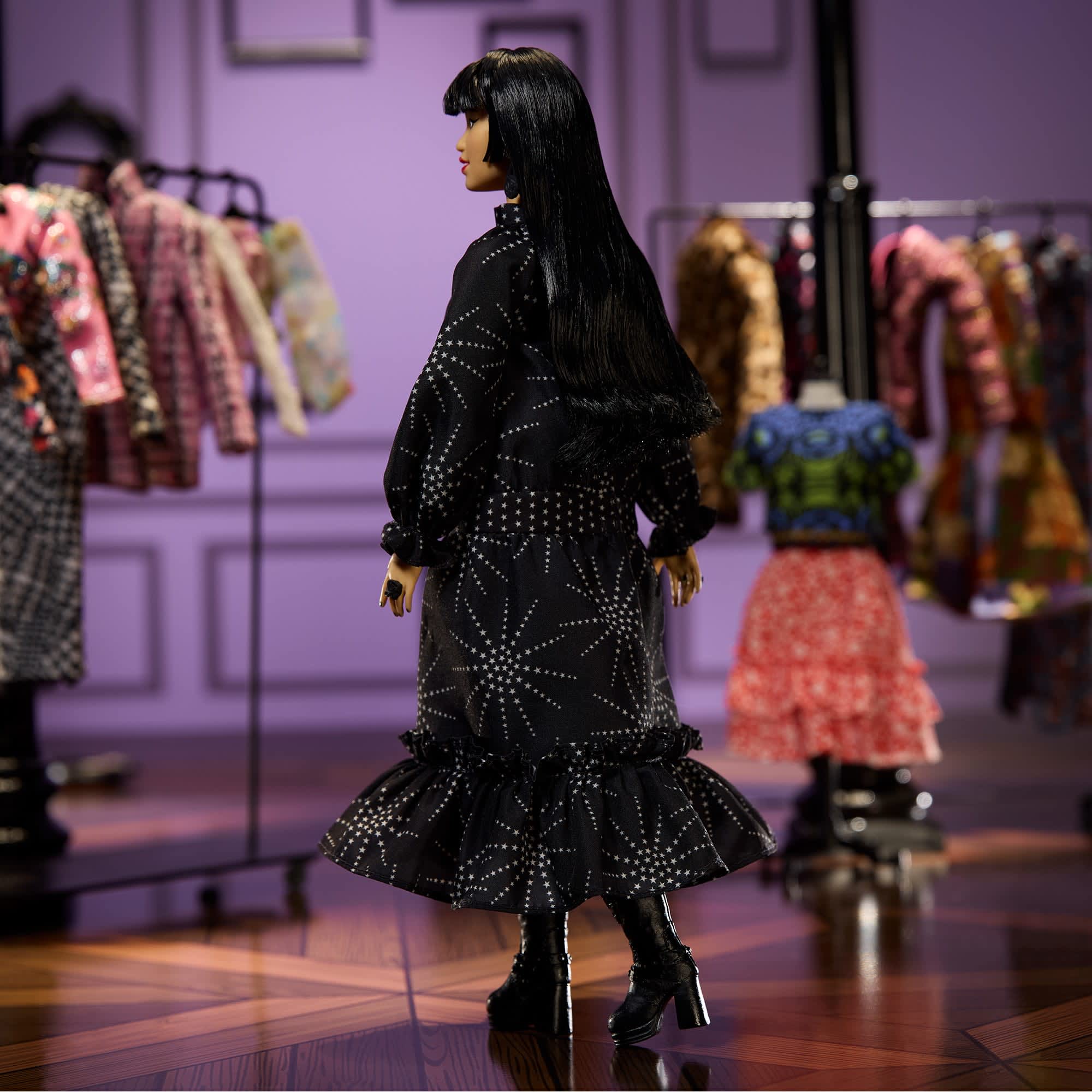 Barbie Inspirierende Frauen Anna Sui Puppe