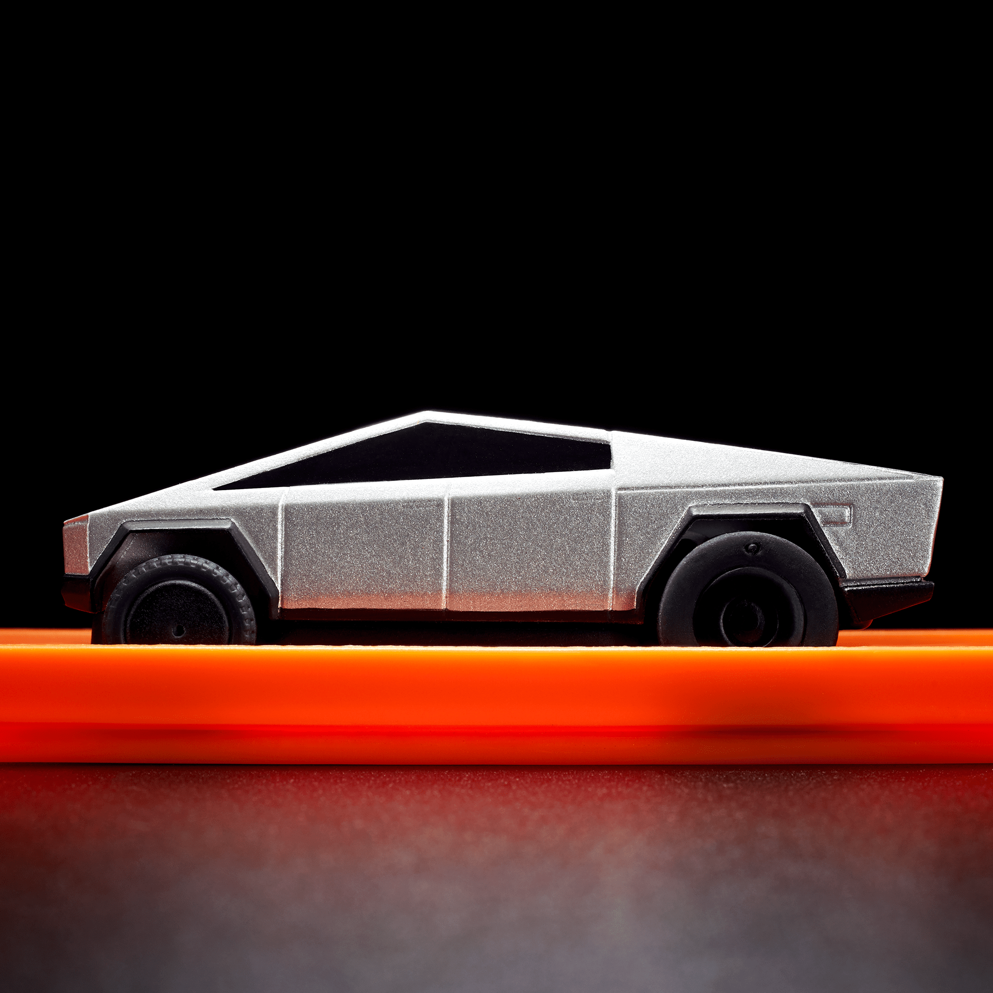 1:64 Hot Wheels R/C Cybertruck