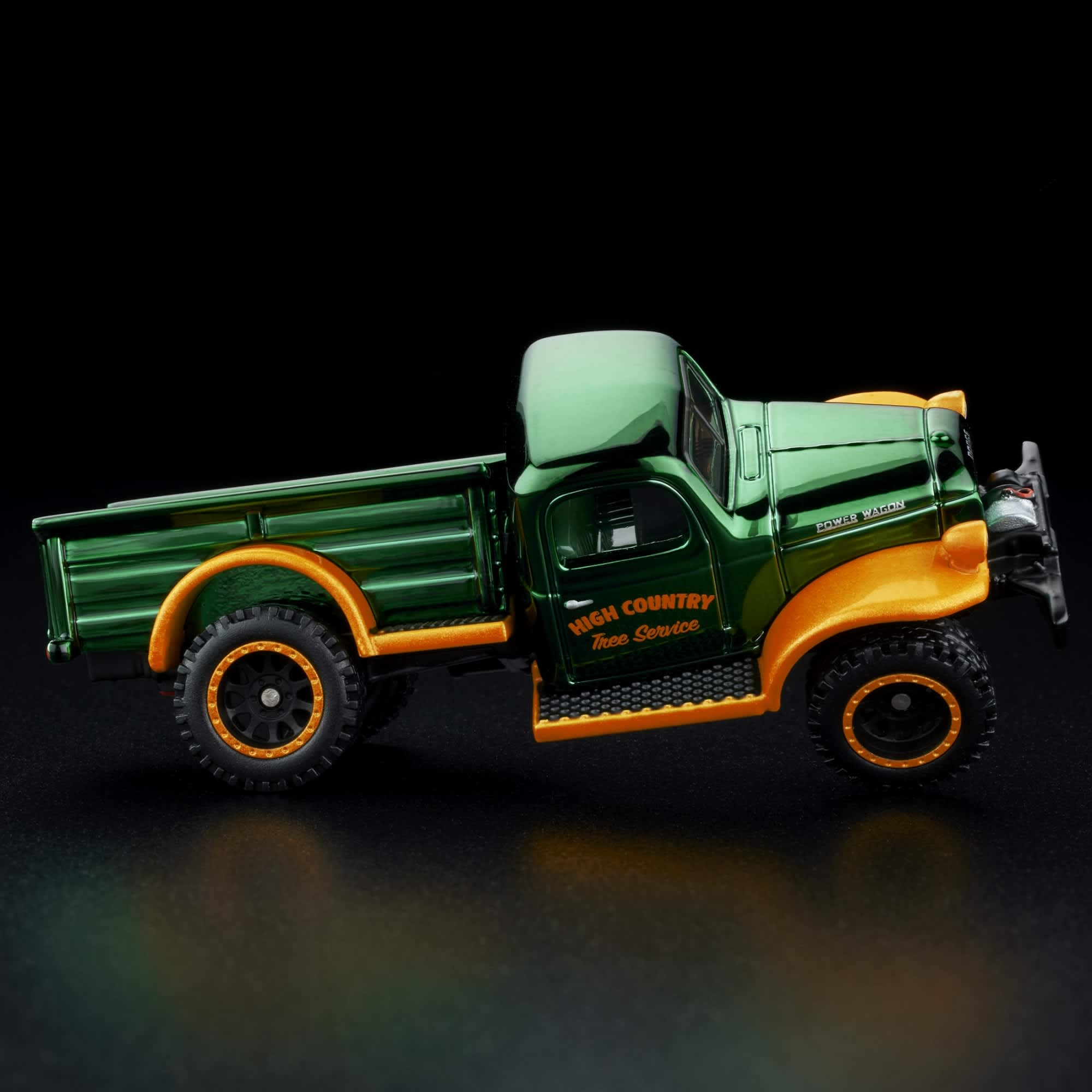 RLC Exclusive Holiday 1952 Dodge Power-Wagon